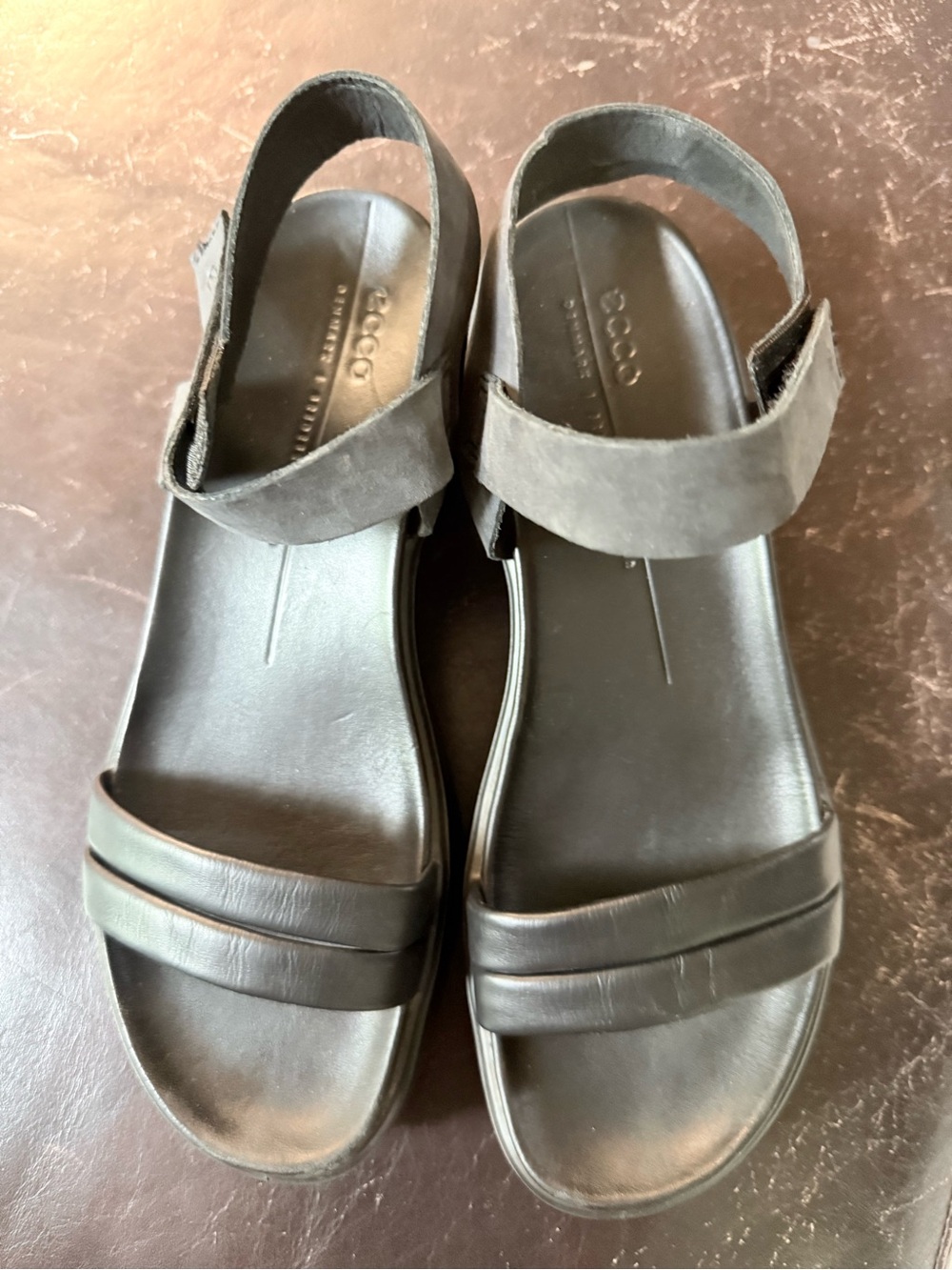 Ecco Black Leather Double-strap Slingback Sandals